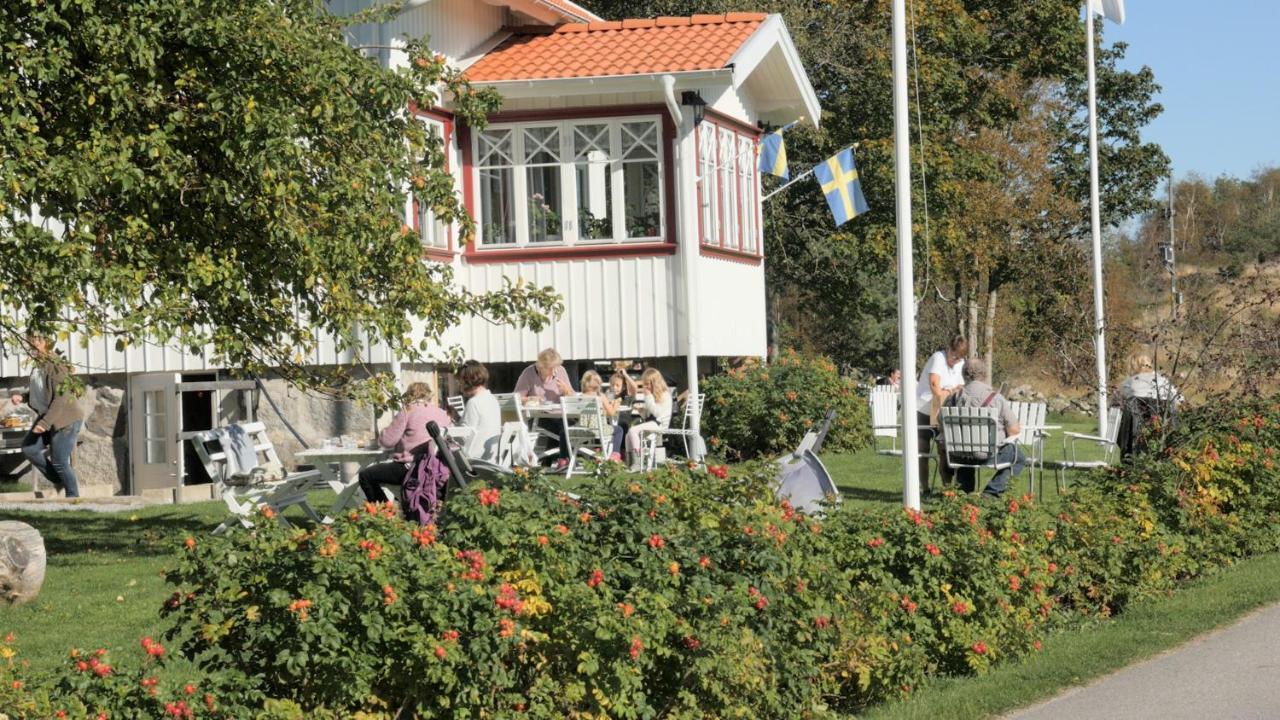 Tavlebords Honungsgard Pension Tegneby Buitenkant foto